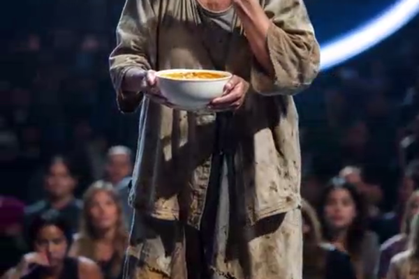 Elderly Woman Drinks Mysterious Potion On AGT, Then Vomits And Turns Into A TERRIFYING Lizard Creature