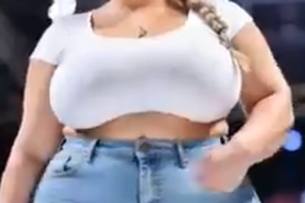 😱 She Was Overweight and Ignored… But Her Transformation STUNNED Everyone! 🔥Watch part 2 in the first comment