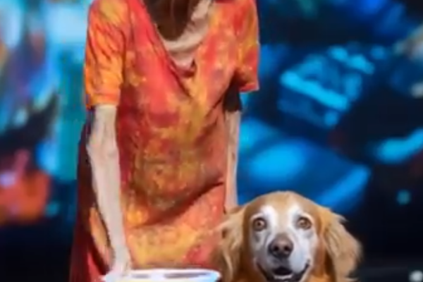 👵🐶➡️👧 Elderly Woman Gives Her Dog Soup… and She Turns Into a Young Girl with the Dog ON Her Head?! 😱✨