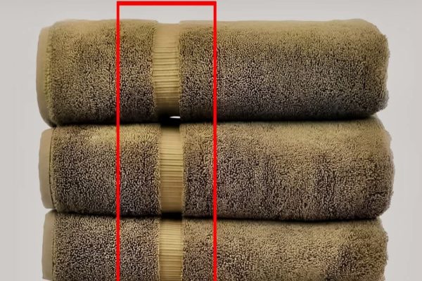 Here’s What The Lines On Bath Towels Actually Mean
